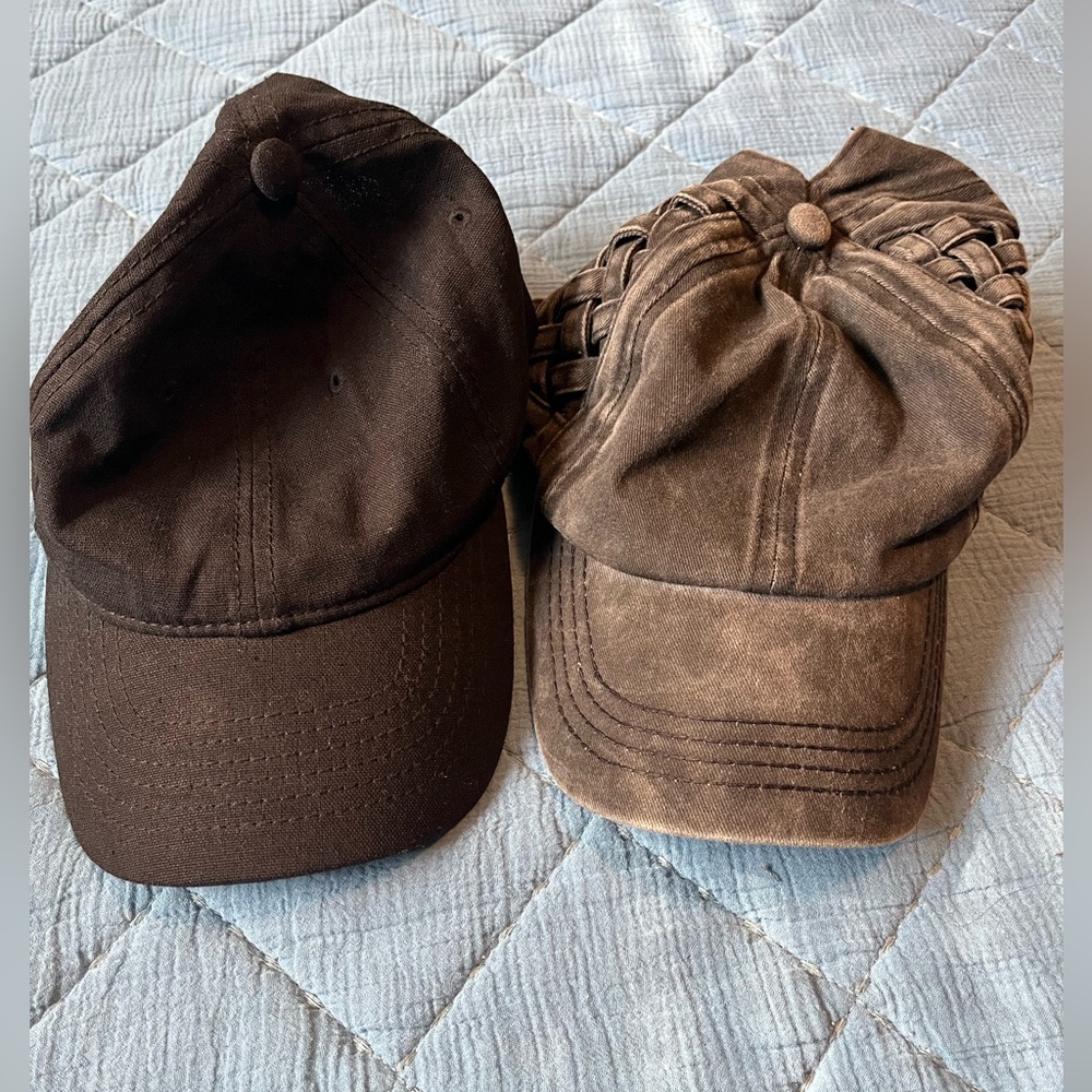 Women’s black hat set